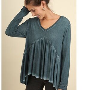 Mineral washed V neck top